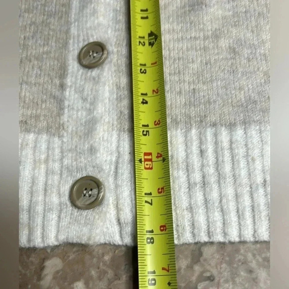 YES/Lola cardigan,woman XS. ALPACA blend,neutral ,cropped,career ,Lagenlook - Picture 8 of 16